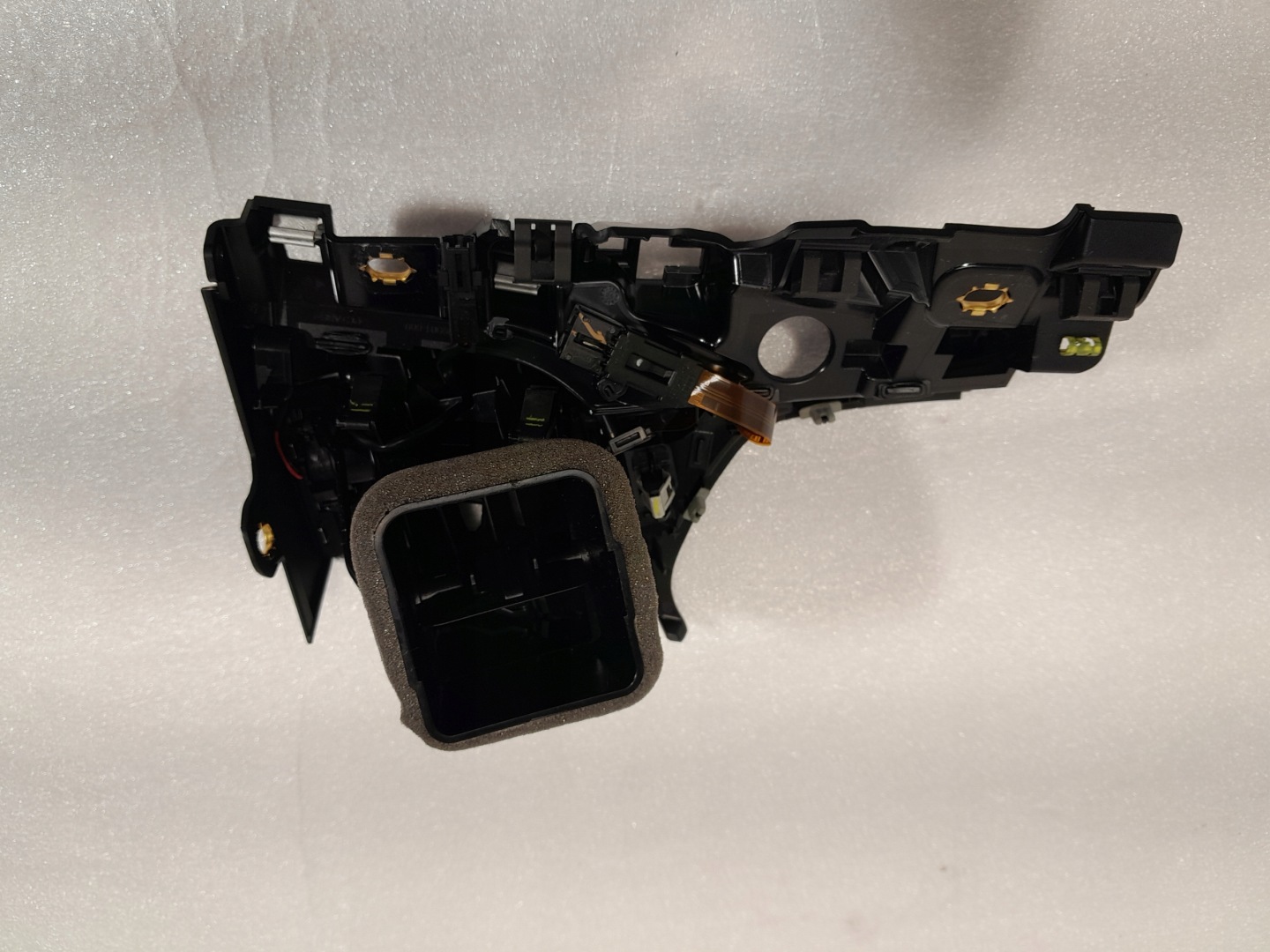 AUDI Q5 II 80A rešetka rešetka ventilacije armature 80B820901A