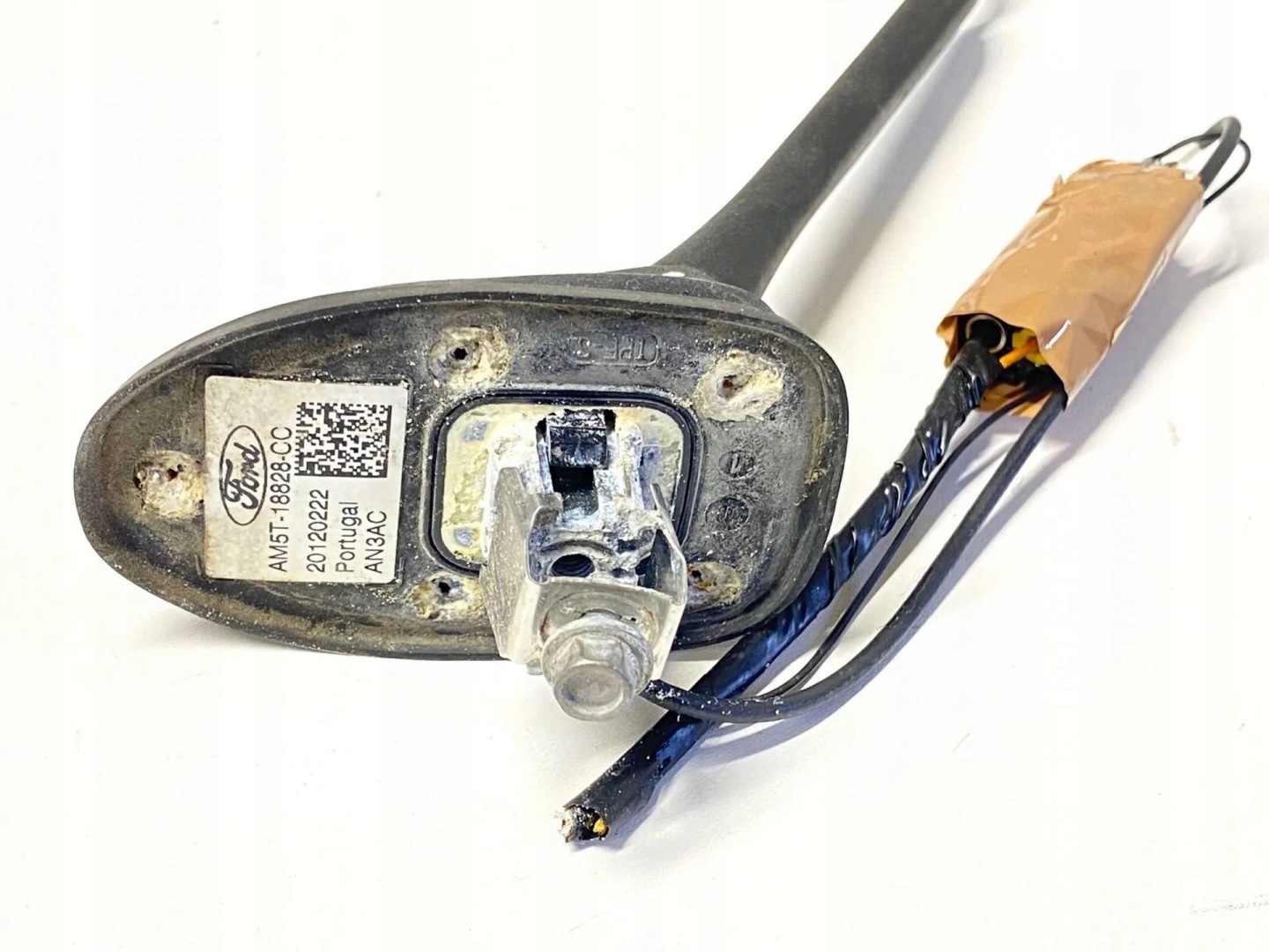 Antenne Ford Focus 3 2012 AM5T-18828-CC