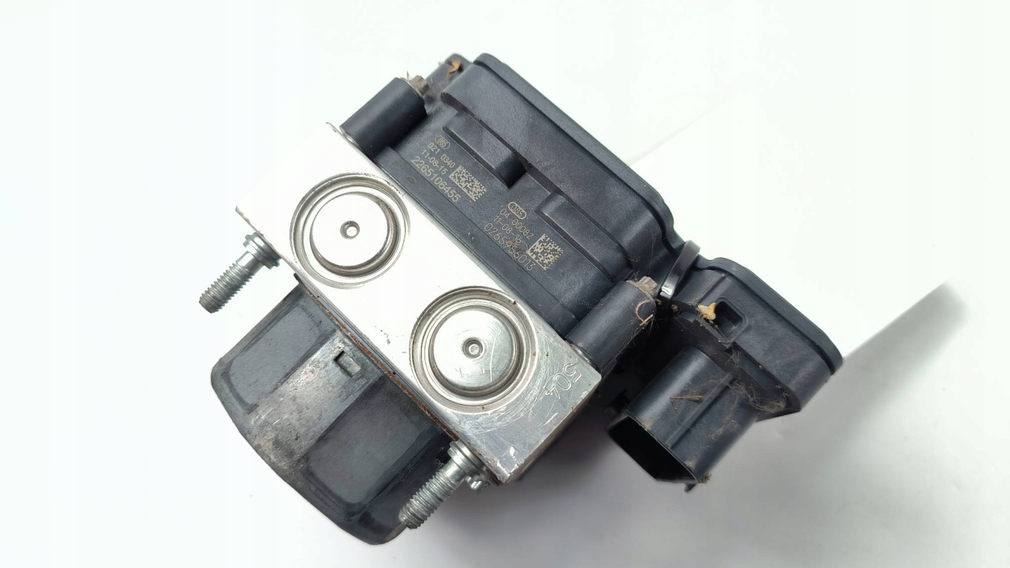 pump ABS brake 56110-68LA1 SUZUKI SWIFT MK7