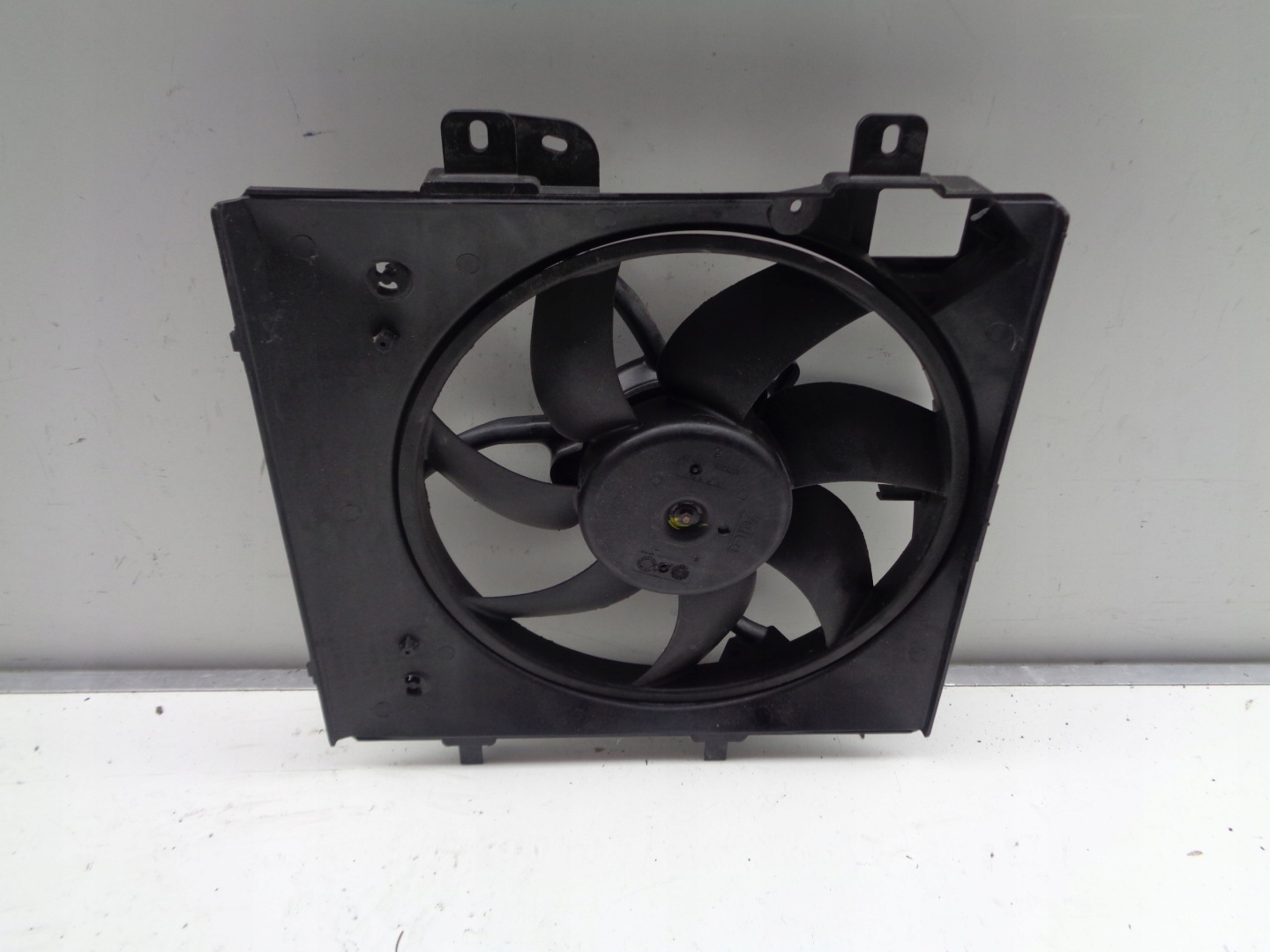 ventilátor obal CITROEN C4 CACTUS 1.6 HDI