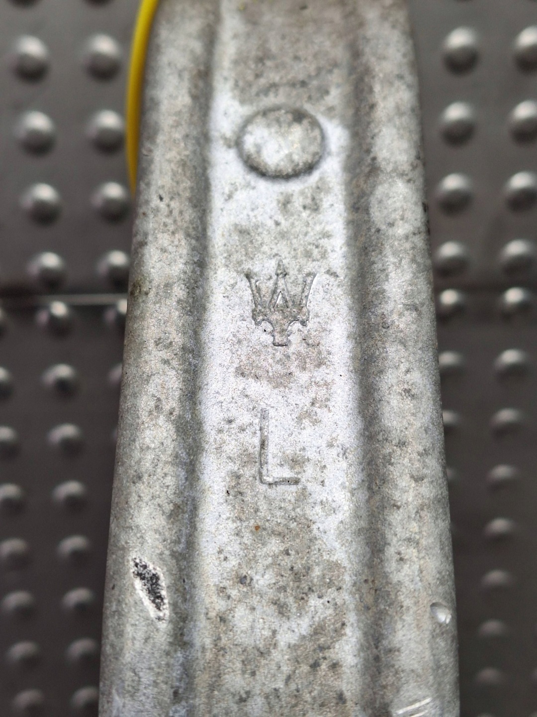 swing left front MASERATI GHIBLI 13- 670039063 2WD