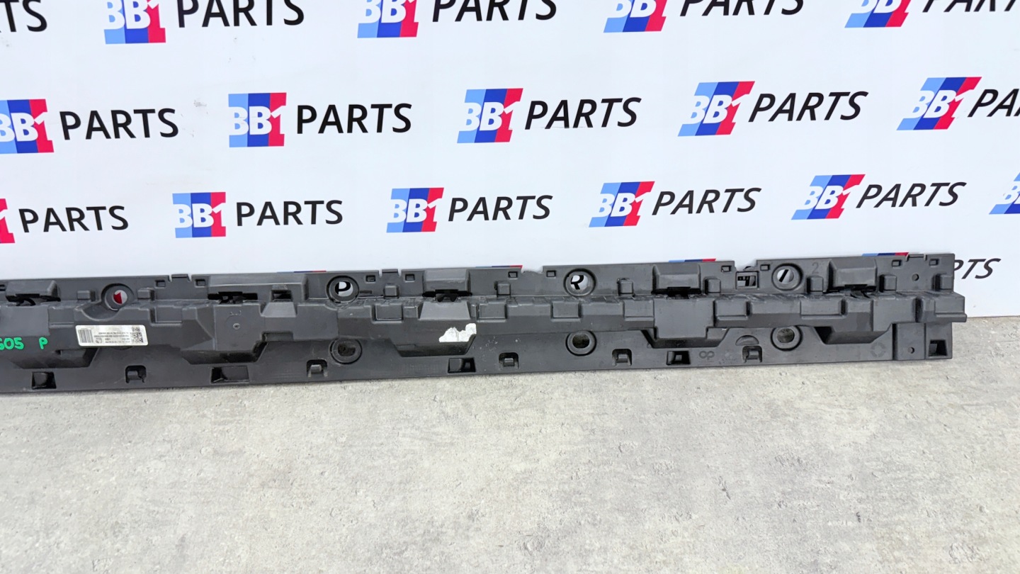 BMW G05 X5 Support Support plaque Moulage Couvertures PROGOWEJ PRAWEJ 7425460