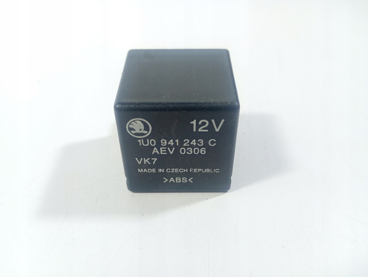 SKODA Octavia 1 e 96-10 Relè OE 1U0941243C