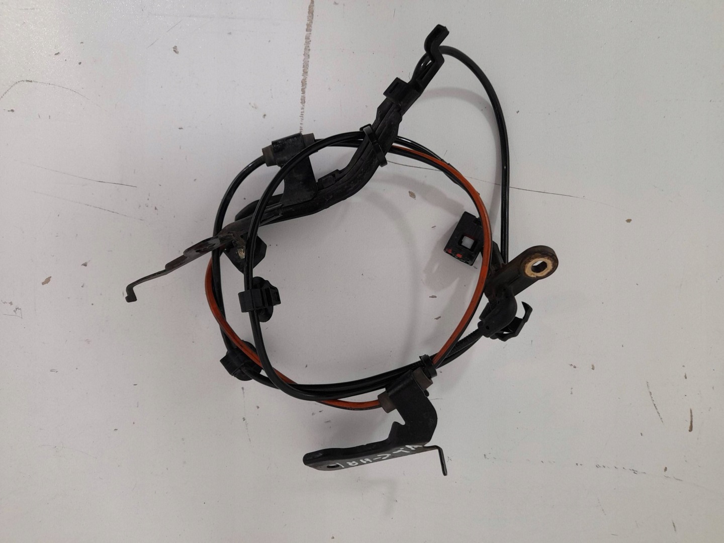 Toyota C-HR and sensor front left ABS 89543F4010 (CZ121)