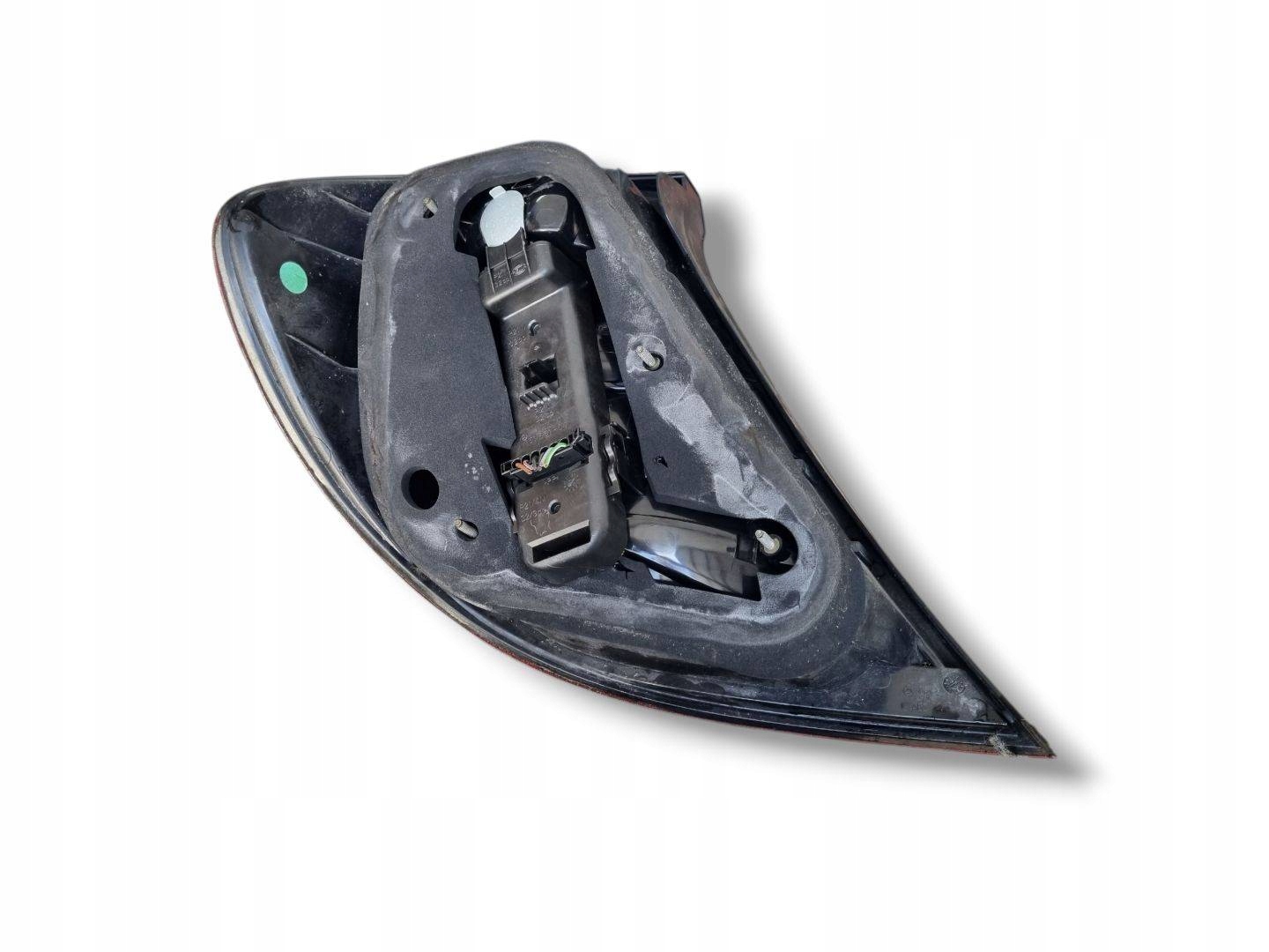 light rear right side Mercedes-Benz C W203 CL203 2002 A2038200664