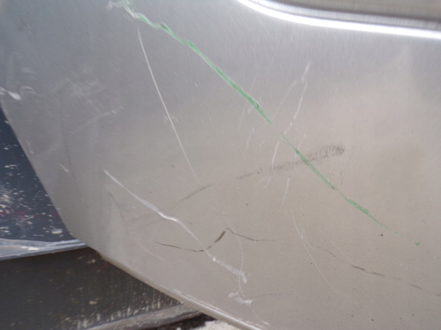 front bumper front VOLVO V50 S40 2 II washers (R1)