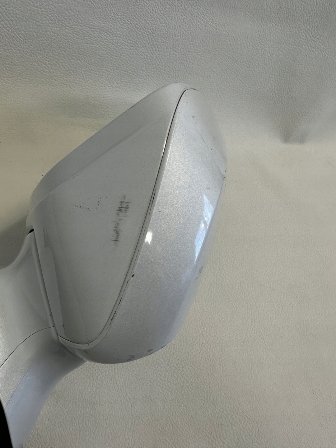 Toyota Crown mirror left E13 049824