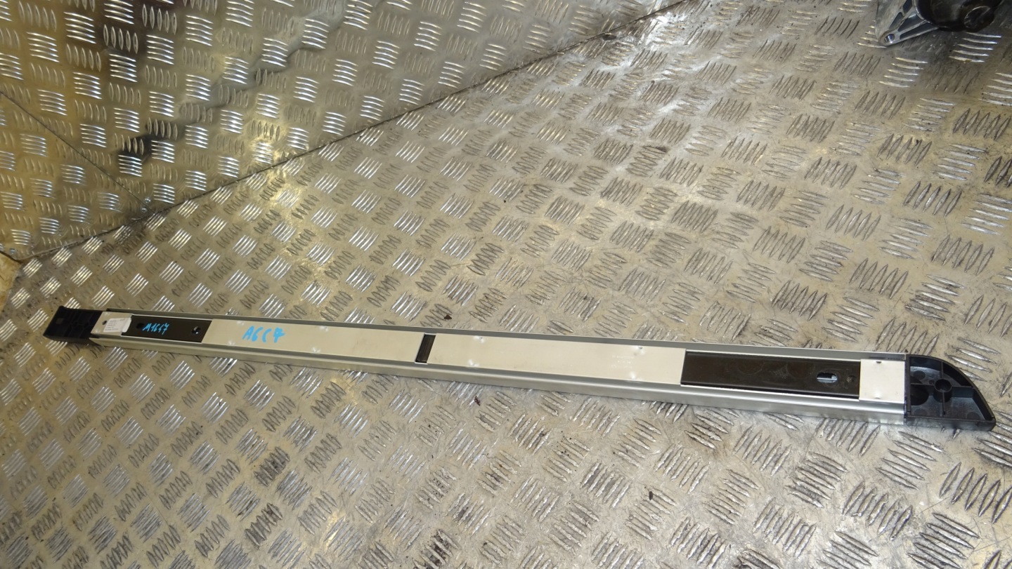 rail boot left 4G9863555A AUDI A6 C7 KOMBI