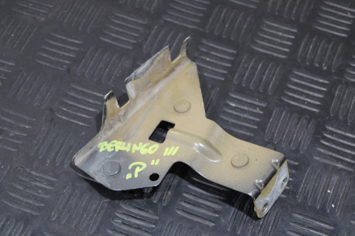 Support plaque Console Aile Droite Droit CITROEN BERLINGO III 3 LIFT