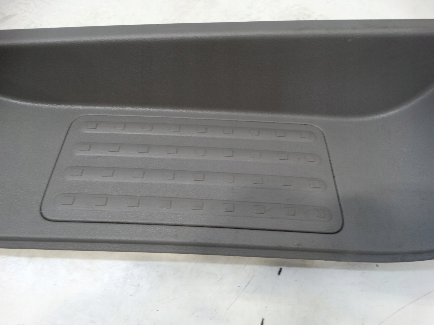 STOPIEN threshold right front VOLKSWAGEN T5 MULTIVAN 7H5863736D