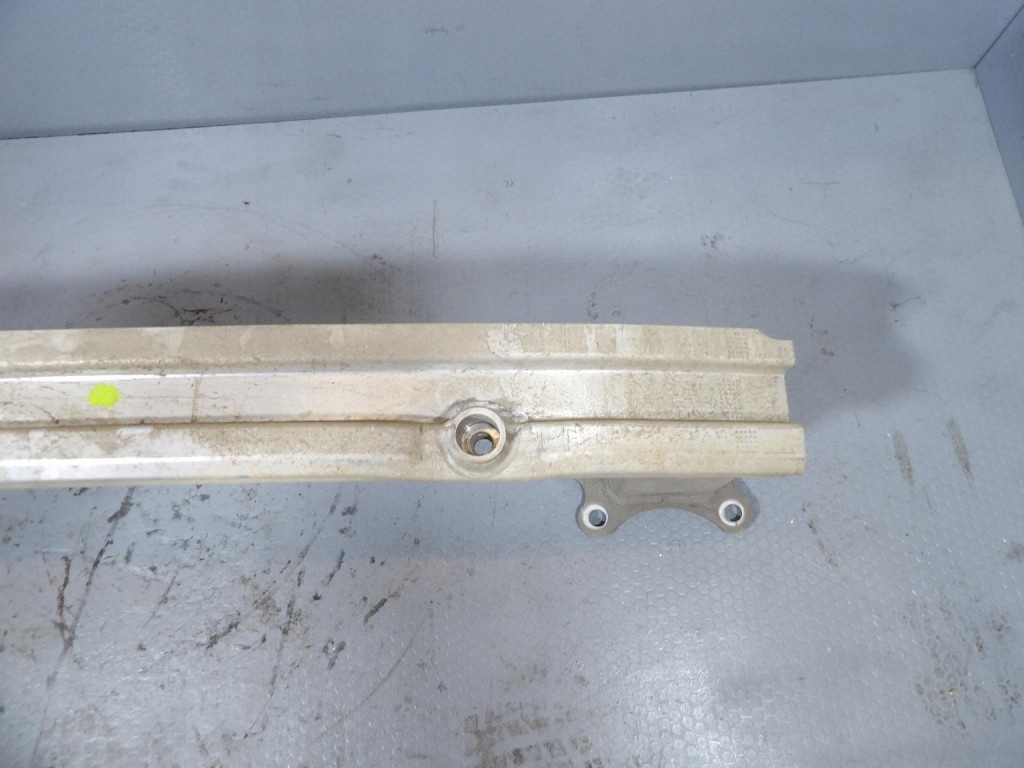FORD FOCUS MK4 KOMBI TRAVERSA paraurti posteriore