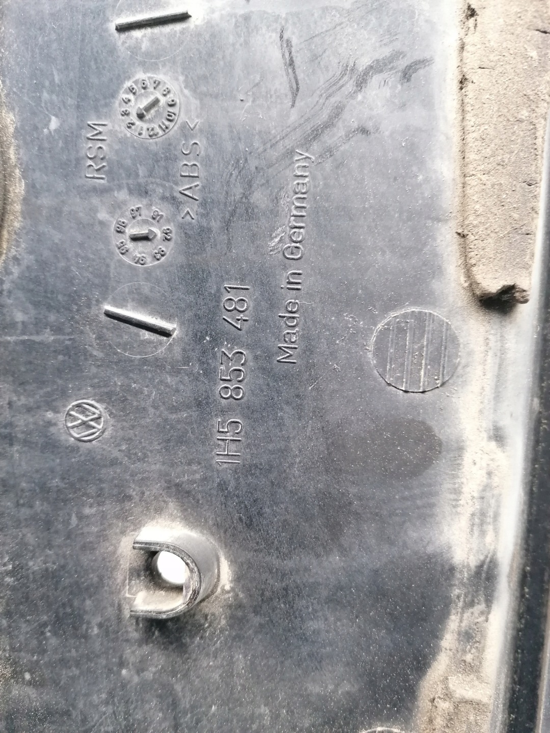 VW VENTO Couverture du capot Porte coffre hayon 1H5853481