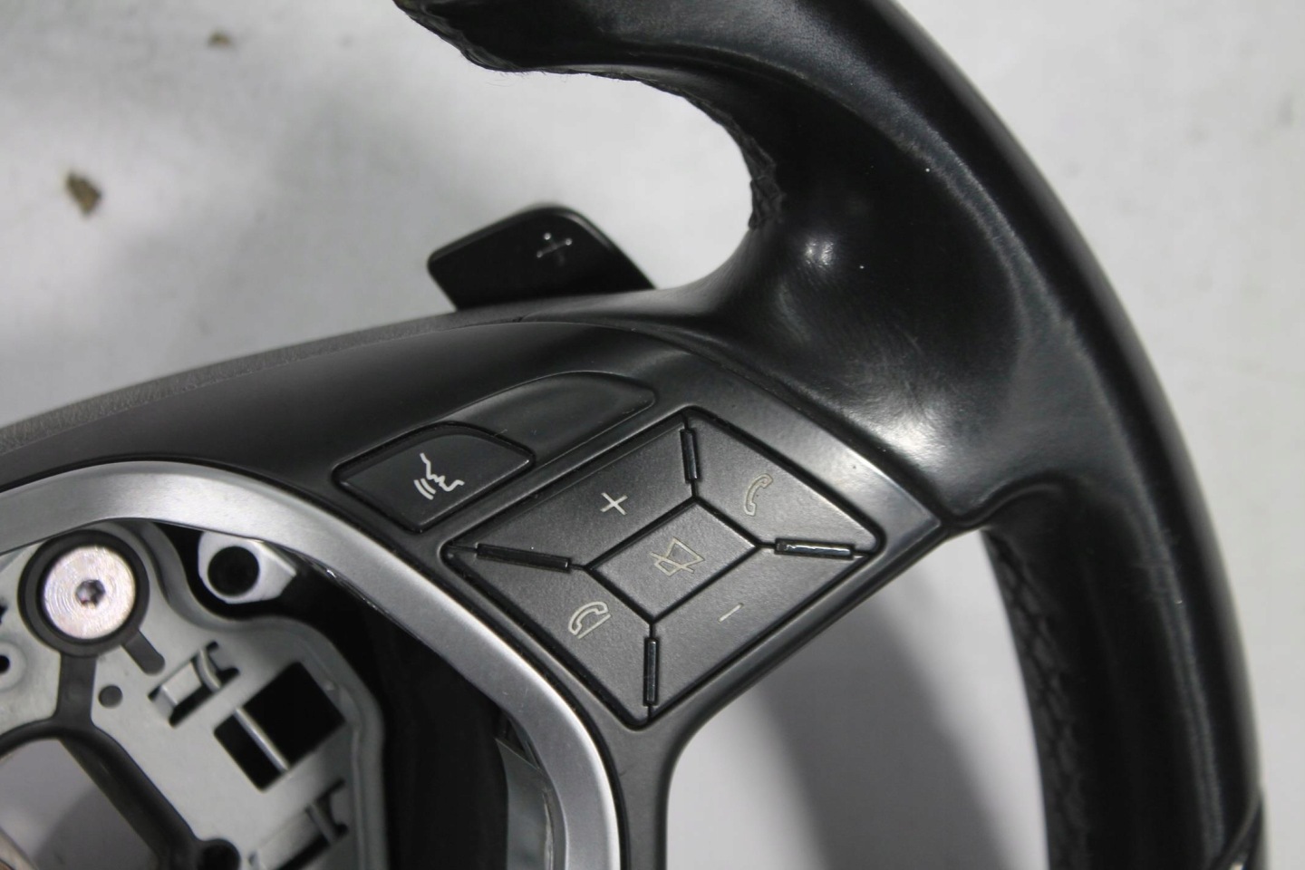 steering wheel, leather with shifting MERCEDES W176 12-18
