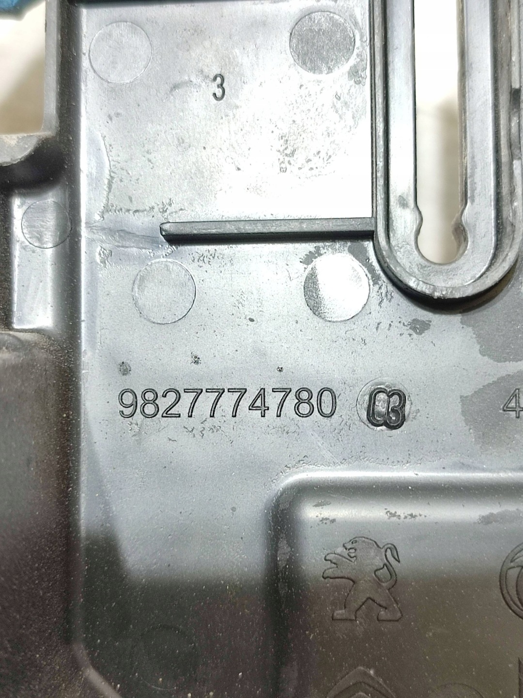 Opel Corsa F 2022 bracket holder
