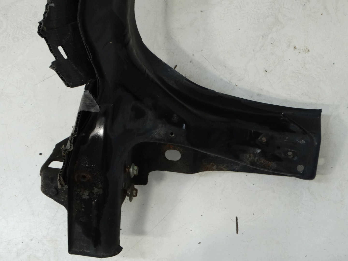 support panel for radiators pillar iron VOLKSWAGEN TRANSPORTER T5 7H0121409A