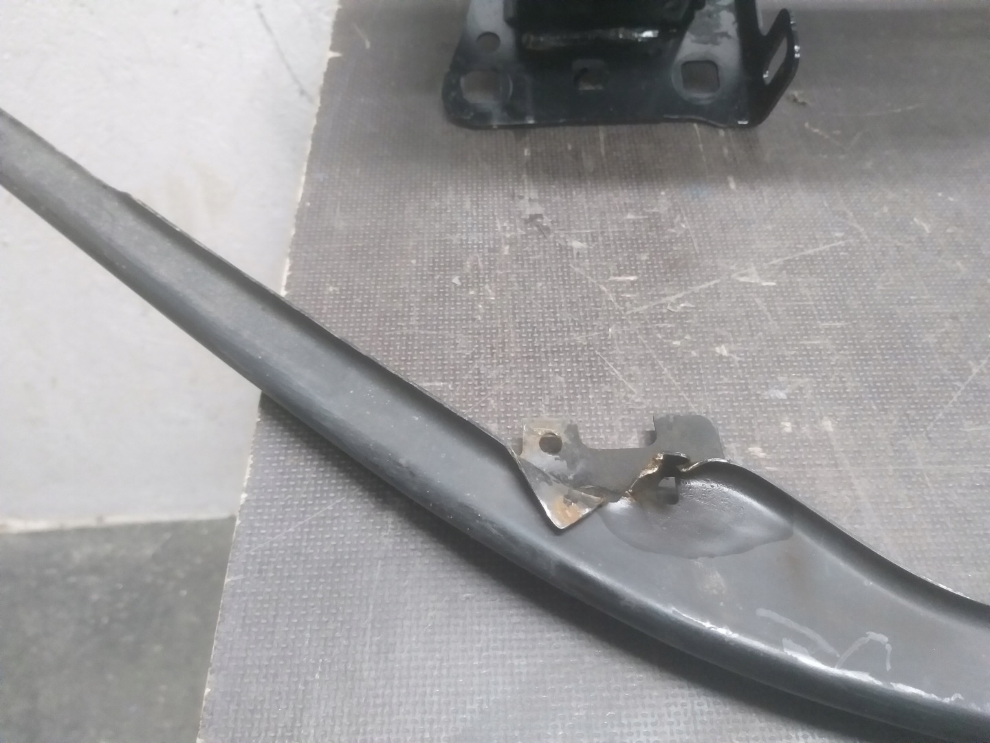 bumper support front VW TIGUAN LIFT 5NA 19- 5NA807611