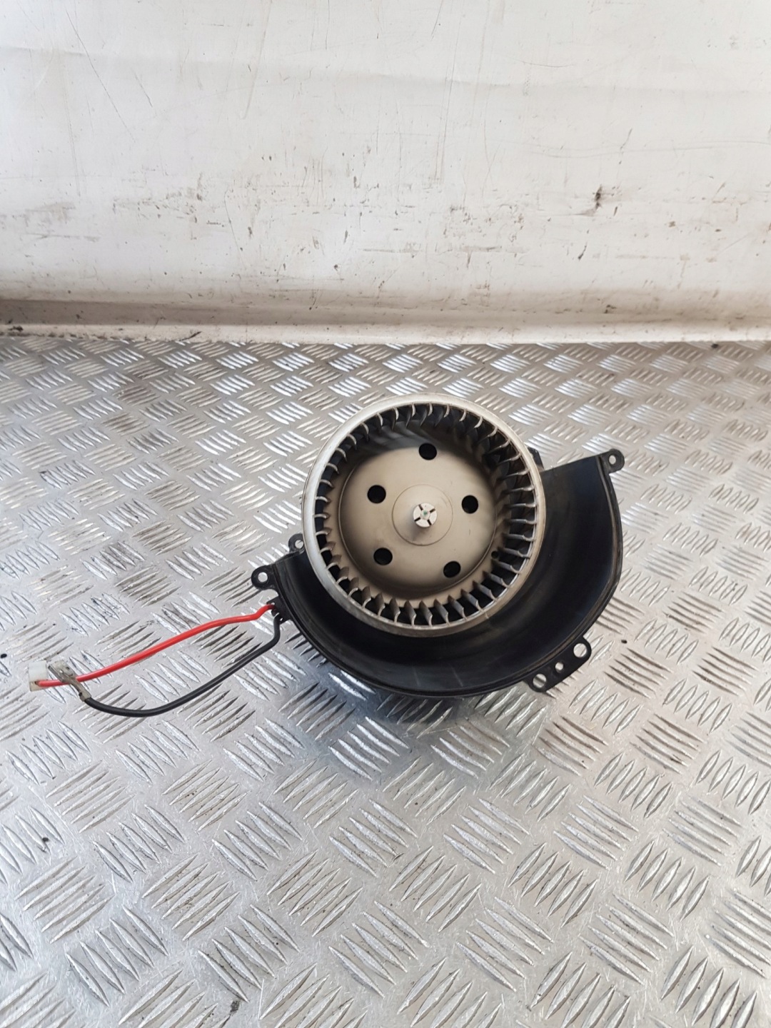 DMUCHAWA Lüfter des lüfters 52421335 OPEL ASTRA H 07R