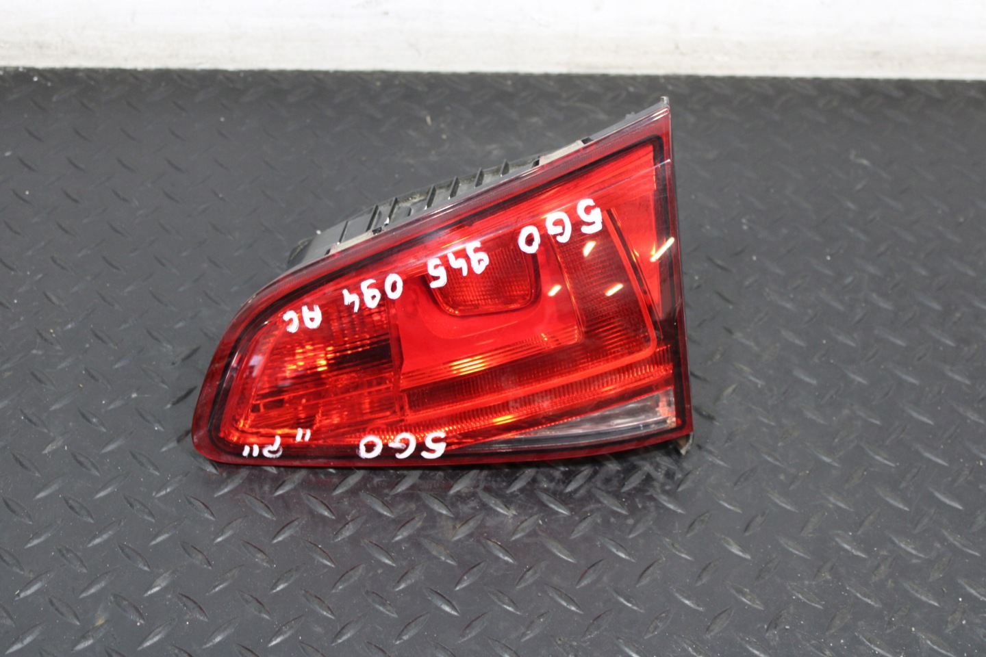 light bonnet right rear part VW GOLF 7 VII 5G0 5G0945094AC