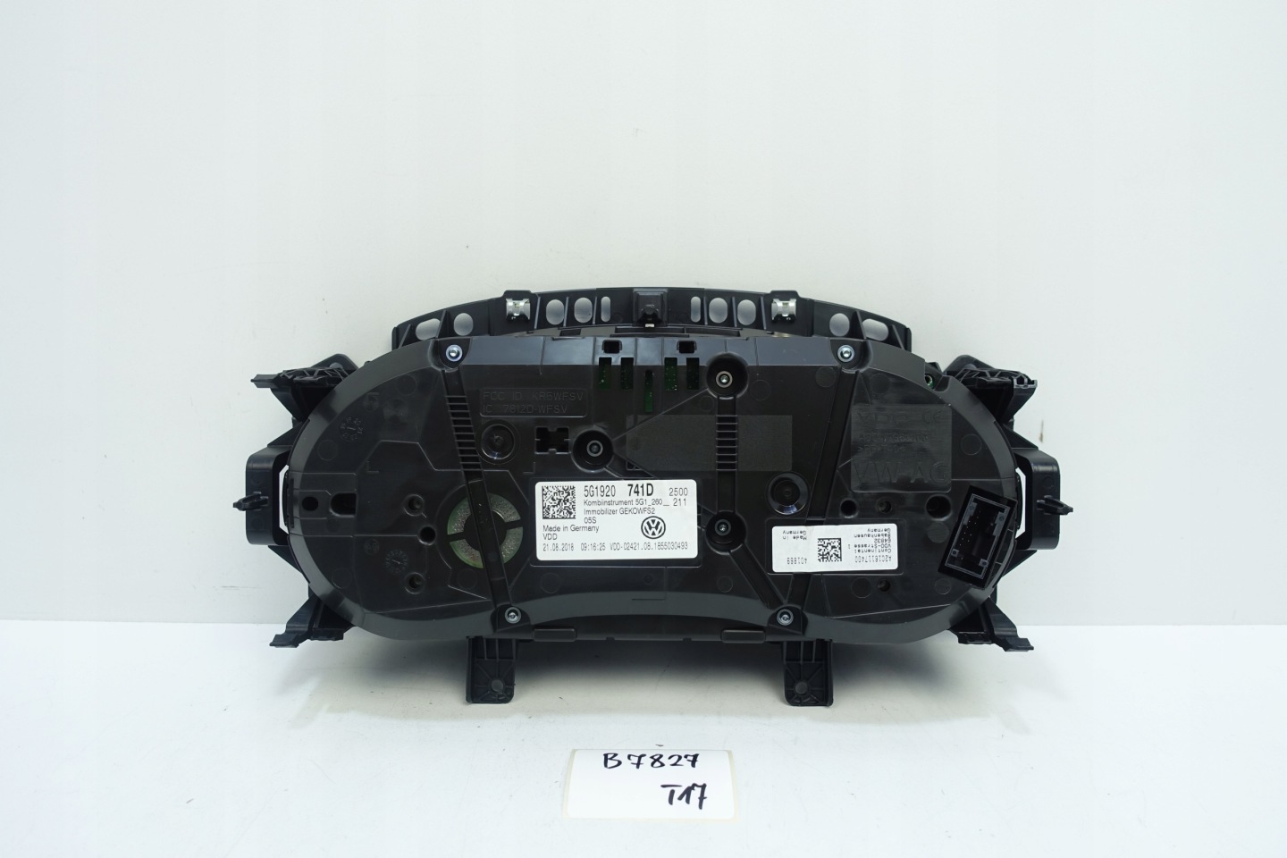 dials dials VW GOLF VII 7 5G 18372KM 5G1920741D