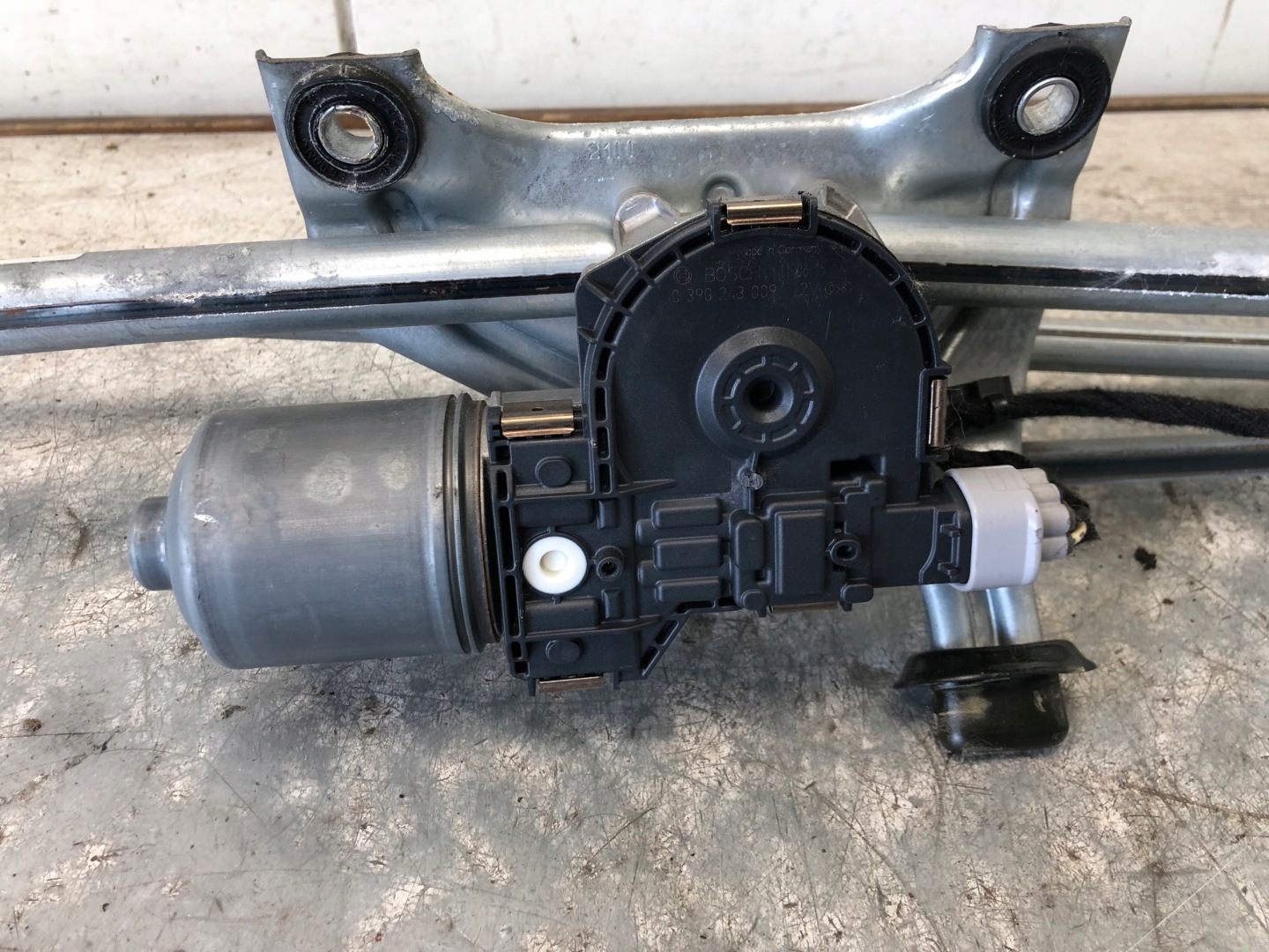 Wischergestänge OPEL MERIVA B 13250416