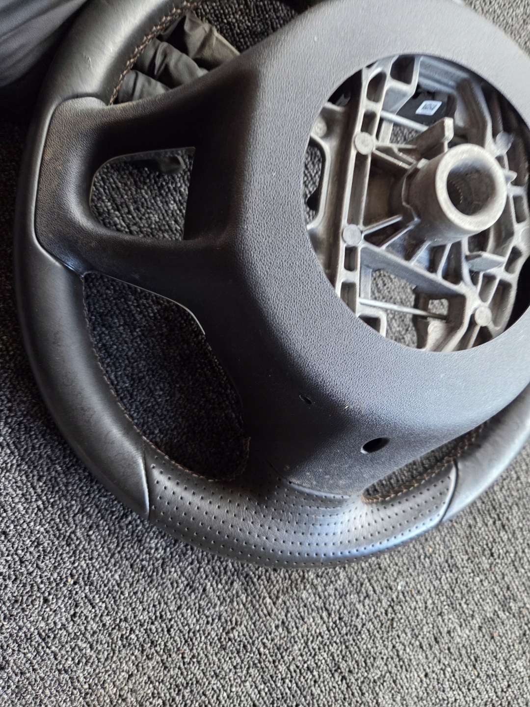 lenkrad MULTIFUNKCJA PEUGEOT 2008 6191372