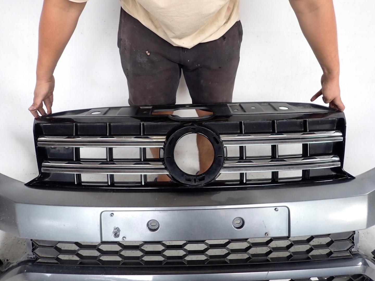 VW AMAROK and 1 LIFT 16-20 bumper front front
