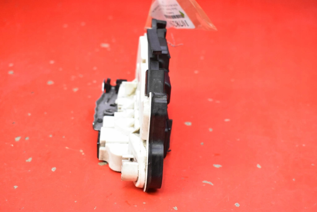 lock door left front front EU 5N1837015D SKODA SUPERB 2 II 5D HB 08-13
