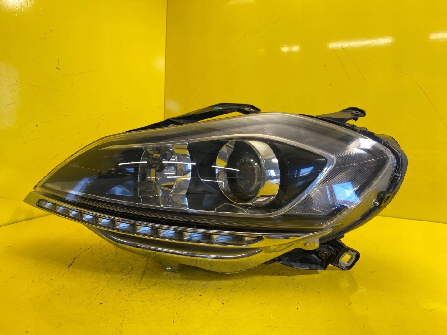 light left LANCIA DELTA III 08-14 XENON 51824830