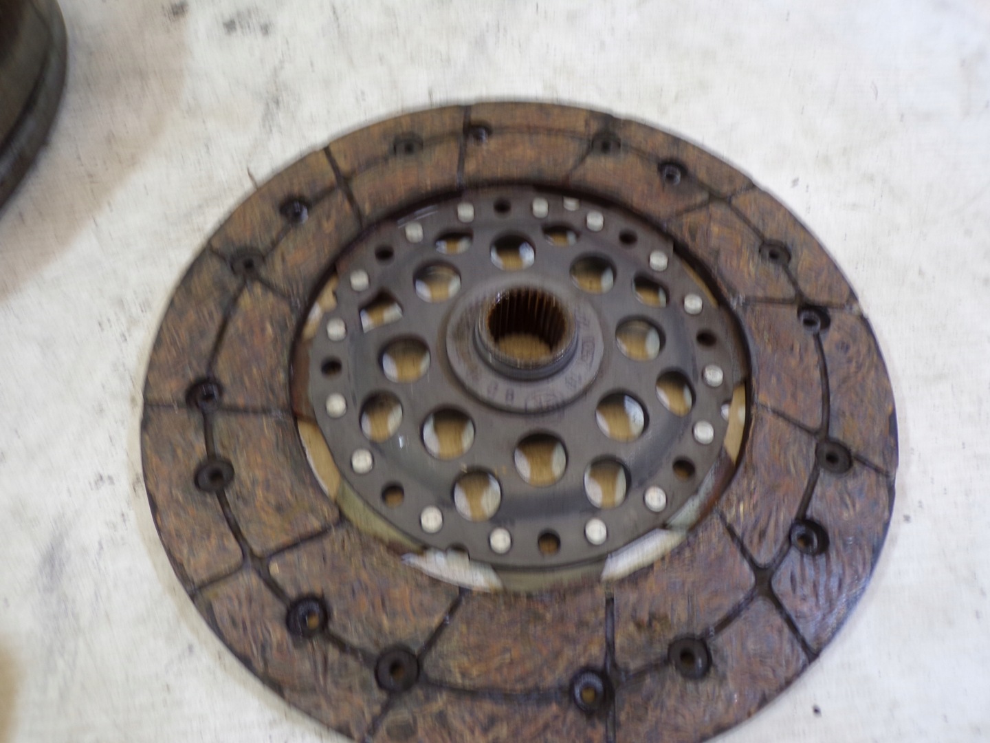clutch wheel flywheel DWUMASA 2.5 TDI engine AJT 88KM B02103