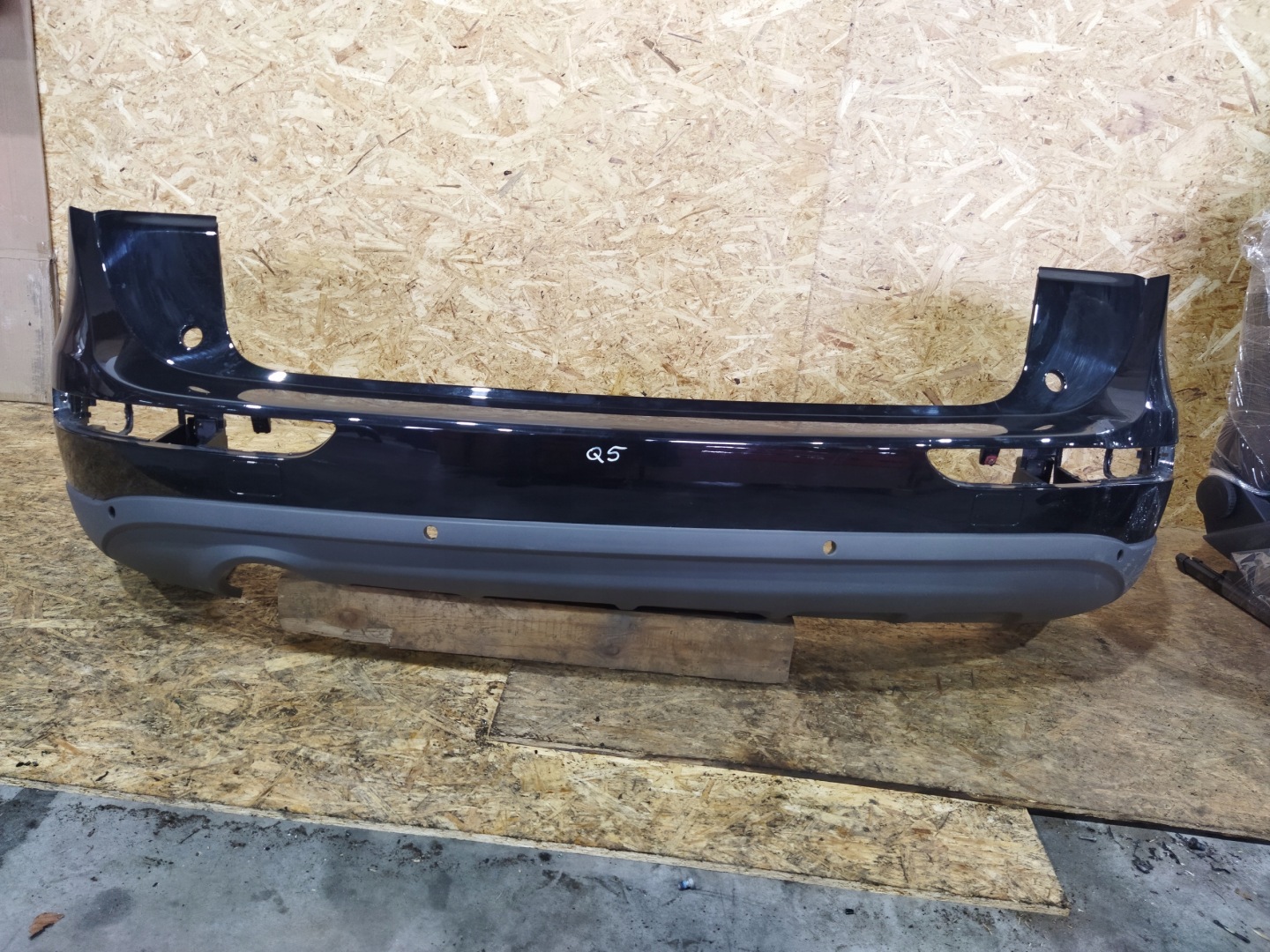 bumper TYLNI rear part PDC AUDI Q5 8R