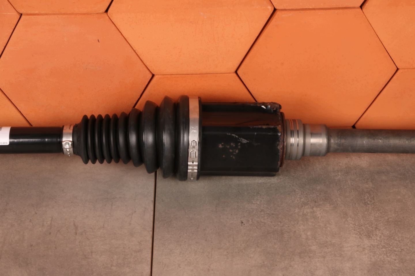 BMW 5' G30 G31 semi-axis NAPEDOWA right front front XDRIVE 8664676