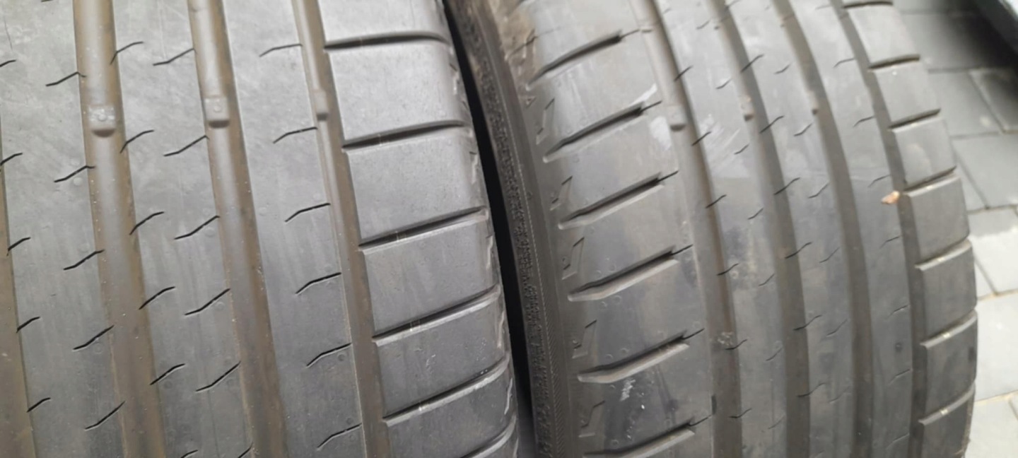 BRIDGESTONE POTENZA 215/40R18 89Y