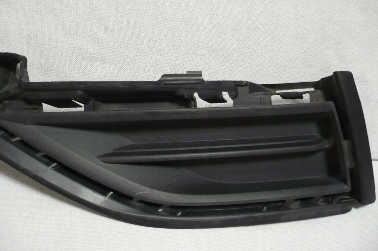 VW GOLF VII 7 LIFT 2016-20 grid of a bumper left front