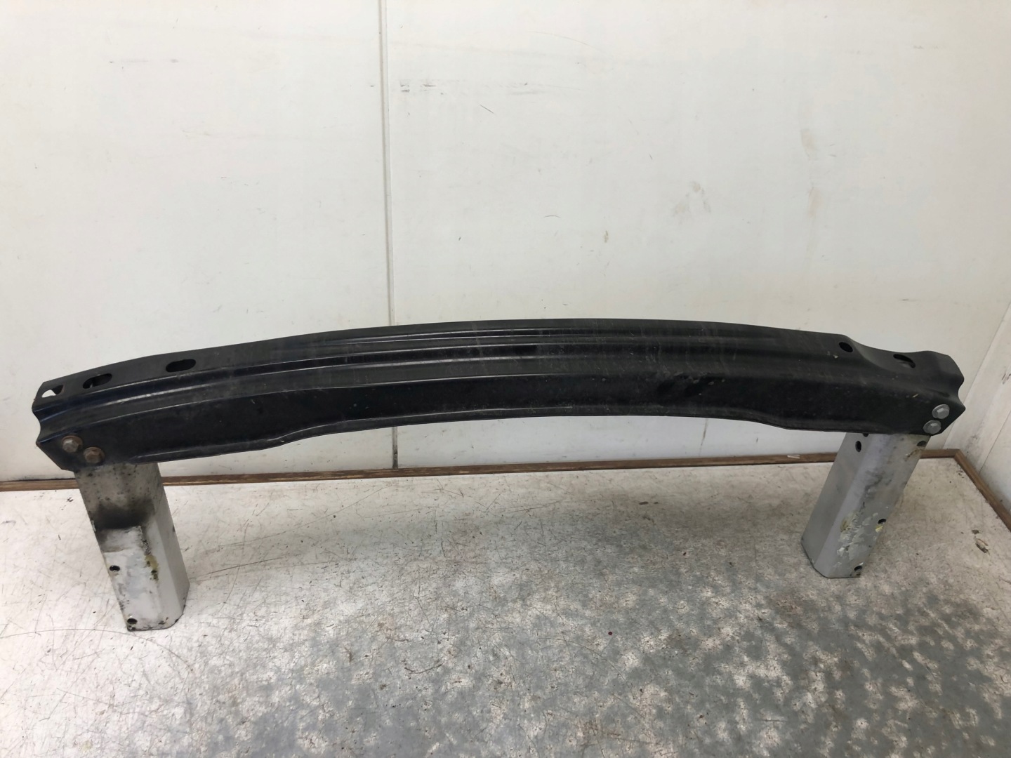 bumper support rear part AUDI A4 B8 LIFT 8T0807313
