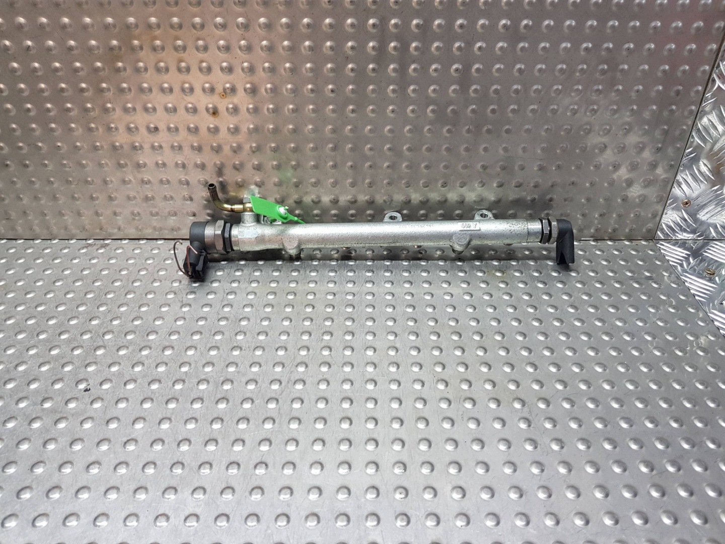 injektorhíd érzékelő 7787164 BMW E46 E90 E60 E61 E87 E91 E83 2.0 D M47