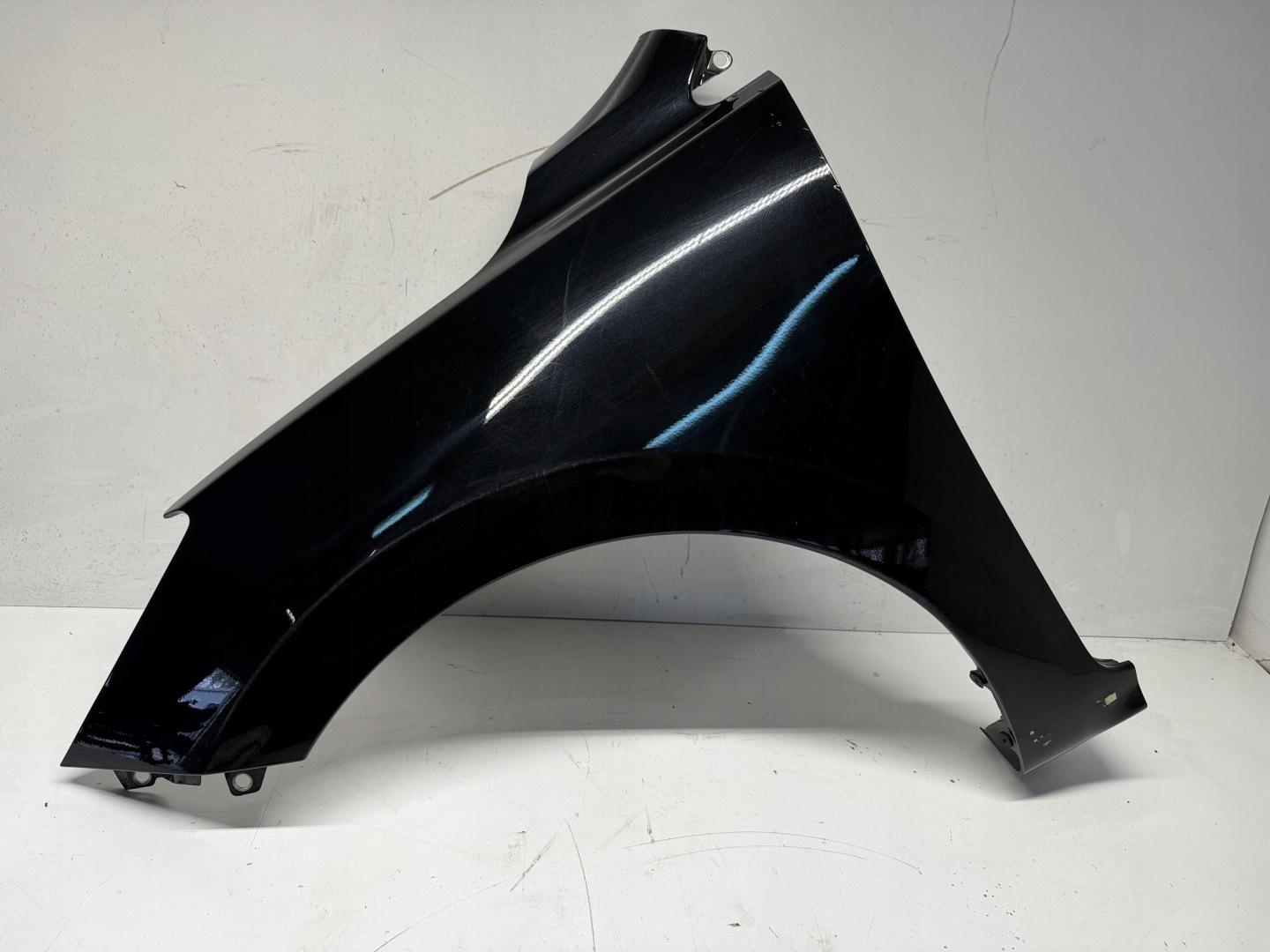 fender left front KIA RIO IV V GT 2017- ABP W colour