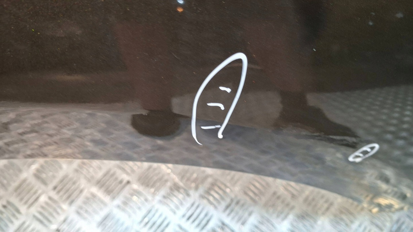 fender front right CITROEN C3 II DS3 2009