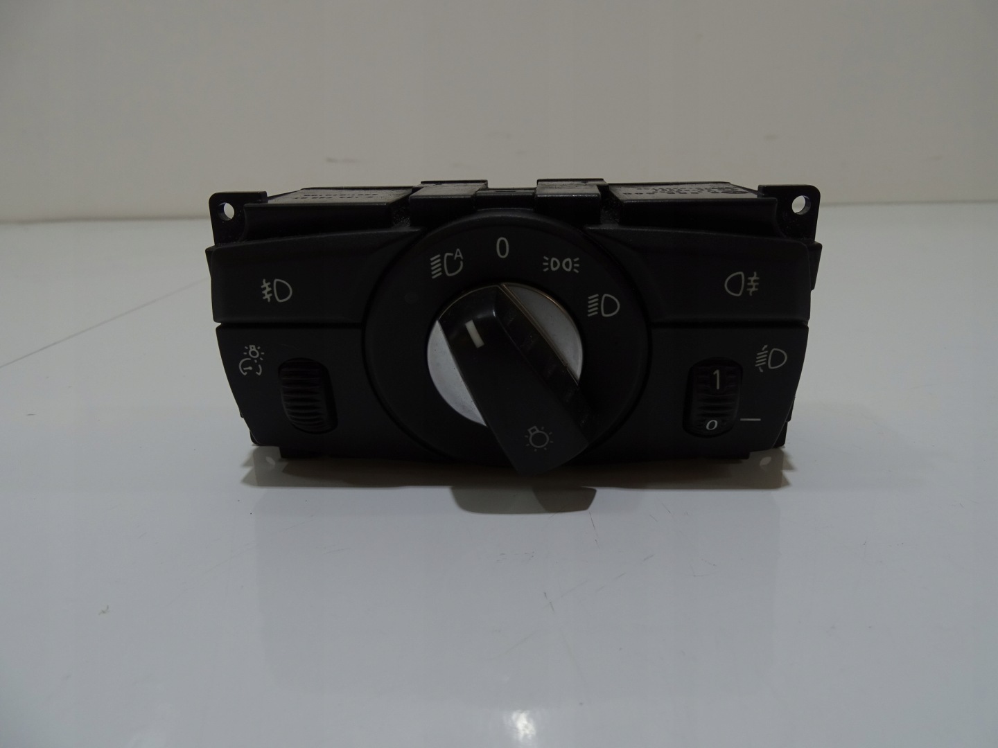 interruttore luci BMW E60 E61 LIFT 6988566