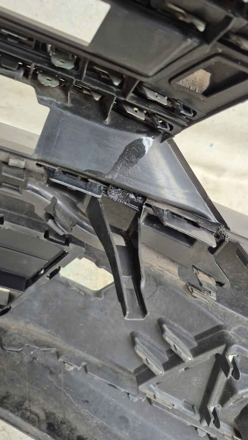 VW TIGUAN and 1 LIFT 11-16 bumper front front washer