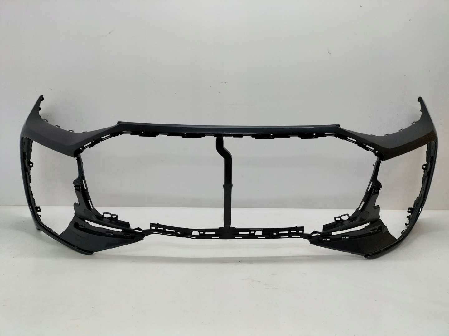 front bumper front AUDI Q6 E-TRON 24- S-LINE