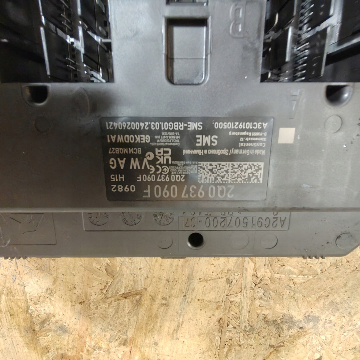 Unité commande confort SEAT VW SKODA FABIA IV
