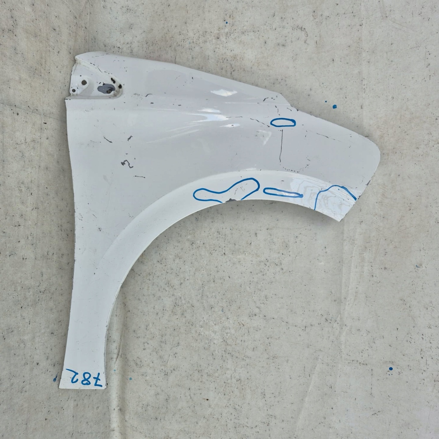 PEUGEOT 208 and 1 12-19 fender front front right