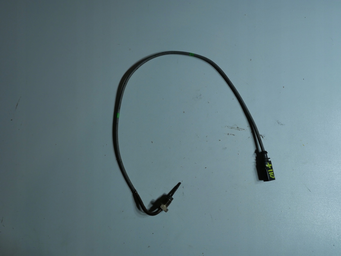 Sensor TEMPERATURY Gase VW SEAT SKODA 04L906088EE