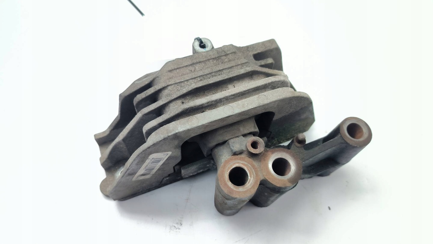 engine mount P04766549AD FIAT FREEMONT