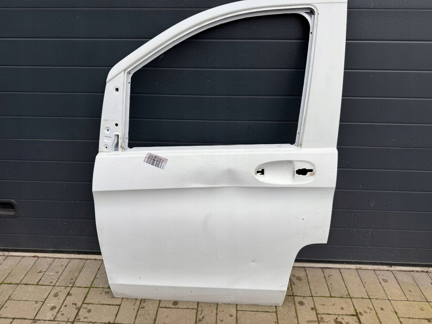 Mercedes V Class W447 door left front front