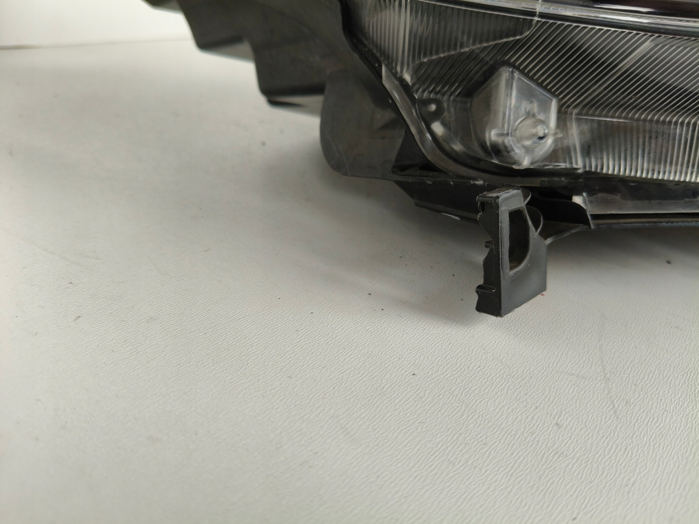 light right REFLEKTOR HONDA HRV II 15- FULL LED