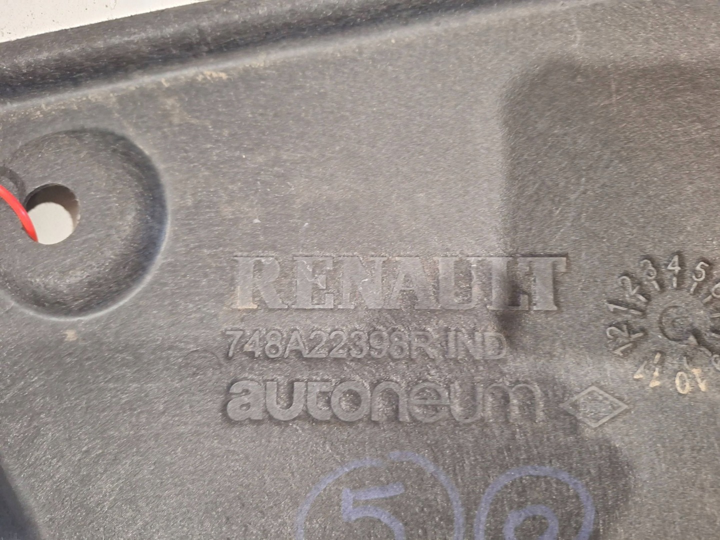 cover lower chassis 748A22398R RENAULT CLIO V CAPTUR II 1.6 E-TECH 19