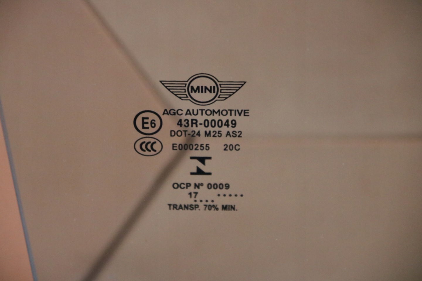 MINI F57 window side door right 7365774 2017 r.
