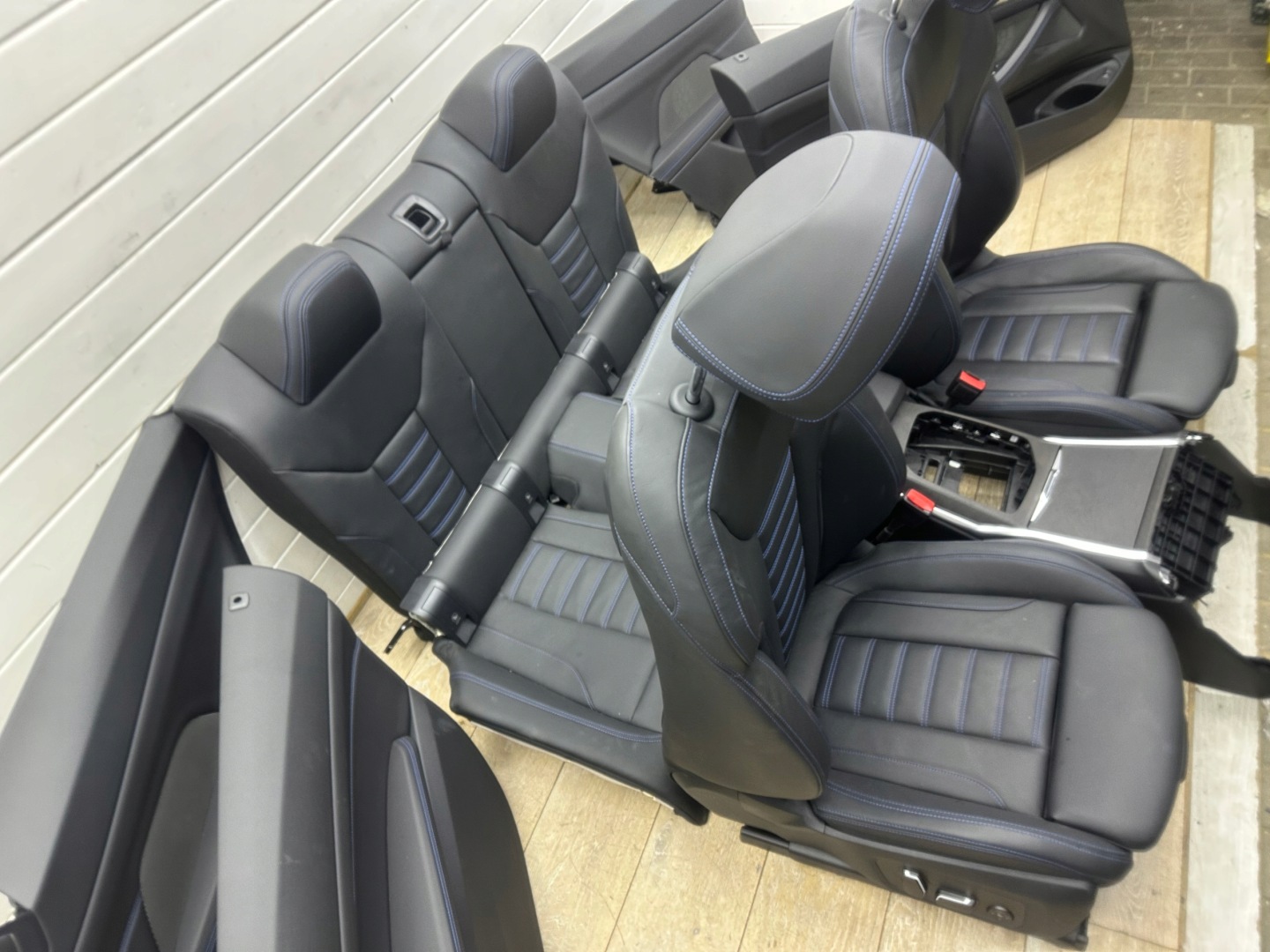 BMW 4 G22 Sedili