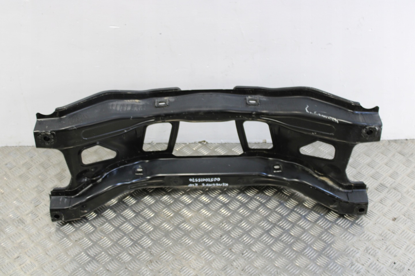 axle beam subframe axle beam rear part 00520125570 JEEP RENEGADE